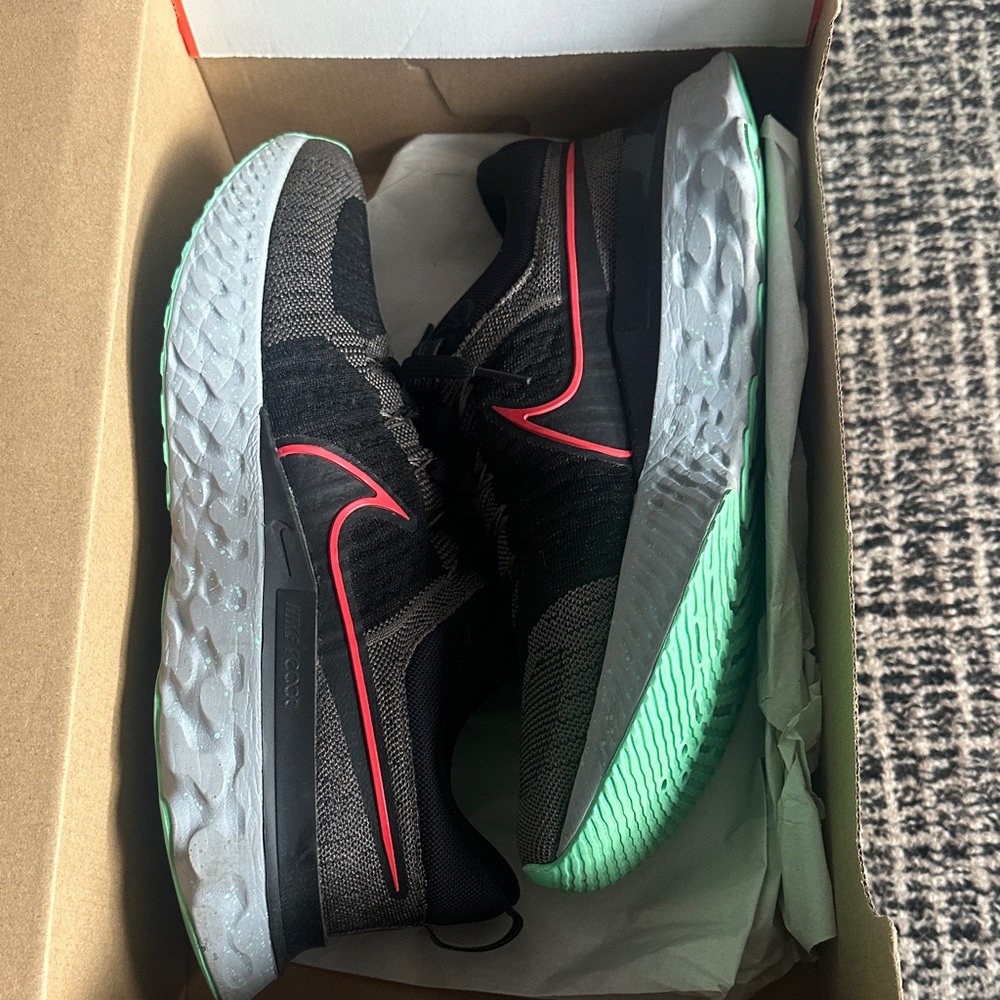 Nike React Infinity Run FK 2      size 12